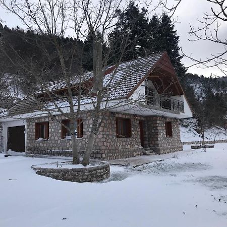 Mikro Katafygio Stavli Extérieur photo